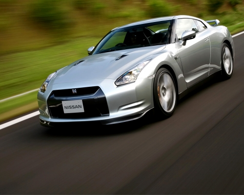 Nissan GT-R (97 wallpapers)