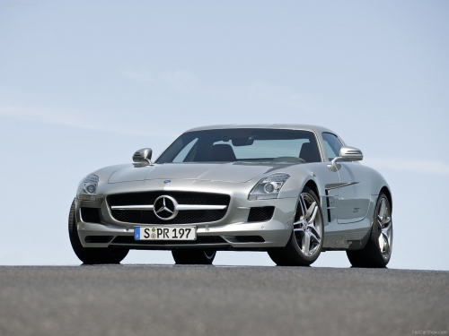 Mercedes-Benz SLS AMG (2011) (123 wallpapers)