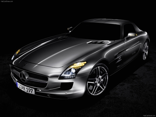 Mercedes-Benz SLS AMG (2011) (123 wallpapers)