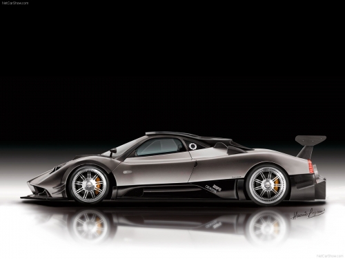 Pagani supercars (70 wallpapers)