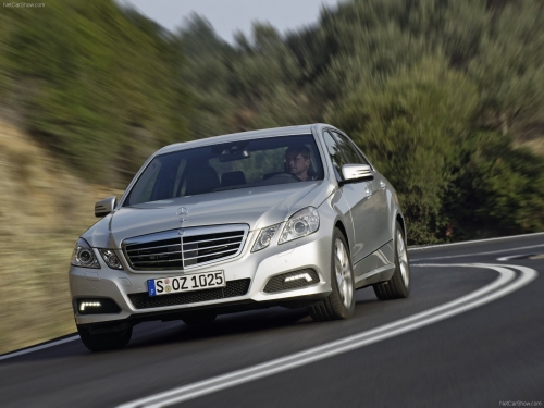 Mercedes-Benz E Class [2010] (166 wallpapers)