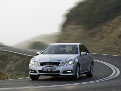 Mercedes-Benz E Class [2010] (166 wallpapers)