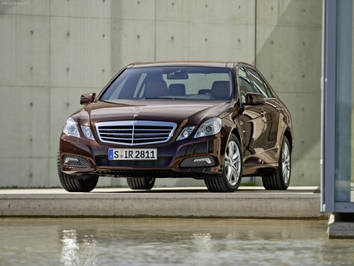 Mercedes-Benz E Class [2010] (166 wallpapers)