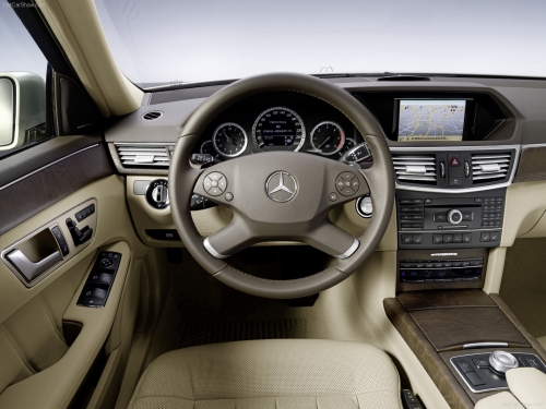 Mercedes-Benz E Class [2010] (166 wallpapers)