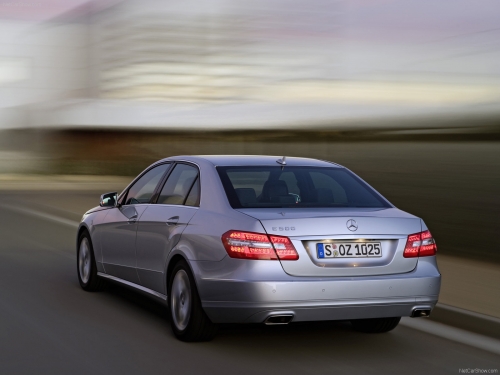 Mercedes-Benz E Class [2010] (166 wallpapers)