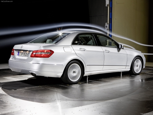 Mercedes-Benz E Class [2010] (166 wallpapers)