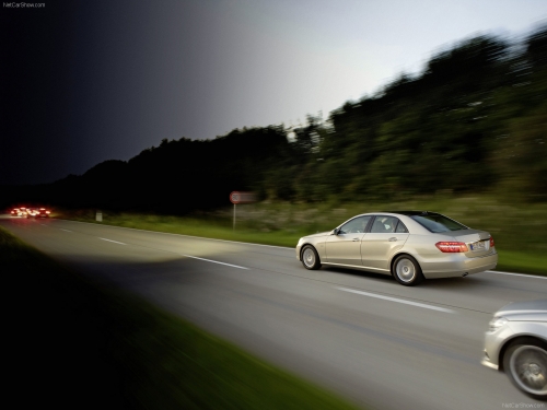 Mercedes-Benz E Class [2010] (166 wallpapers)