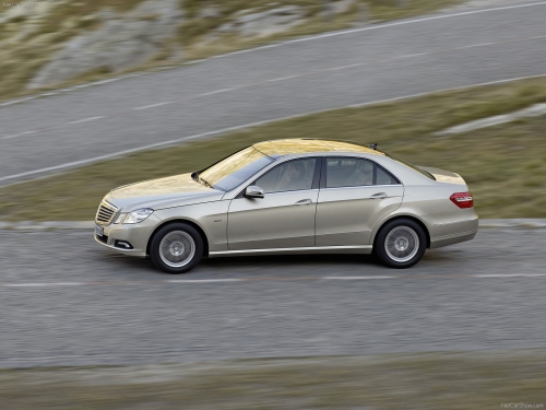 Mercedes-Benz E Class [2010] (166 wallpapers)