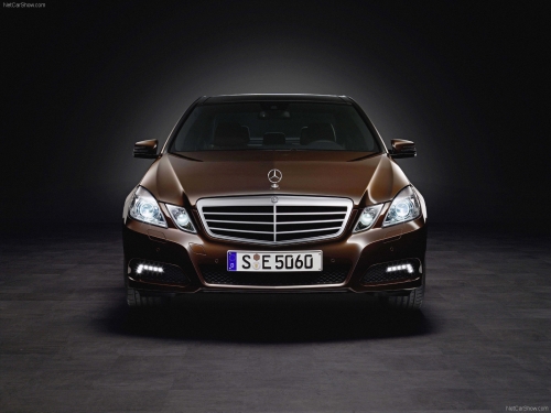 Mercedes-Benz E Class [2010] (166 wallpapers)