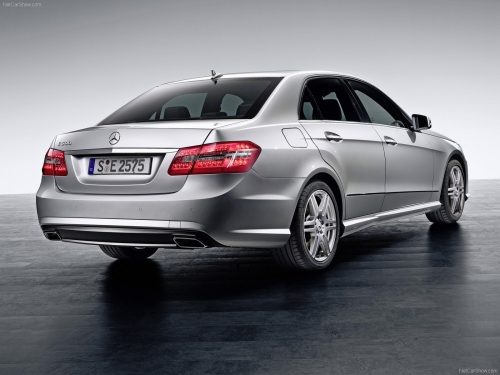 Mercedes-Benz E Class [2010] (166 wallpapers)