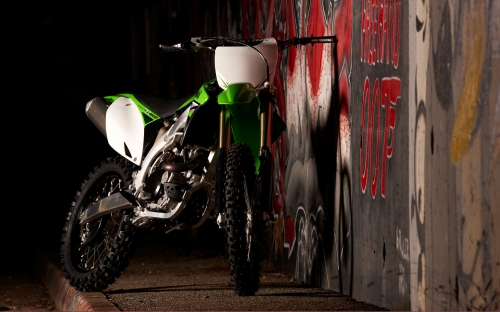 MotoCross - wallpaper collection by FiberLink part 3 (70 wallpapers)