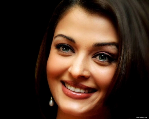 Aishwarya Rai Wallpapers (100 wallpapers)