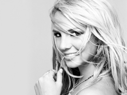 Britney Spears, part 2 (208 wallpapers)