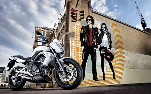 Couples With Motorcycles Wallpapers (80 wallpapers)