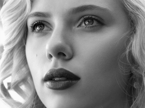 Scarlett Johansson (150 wallpapers)