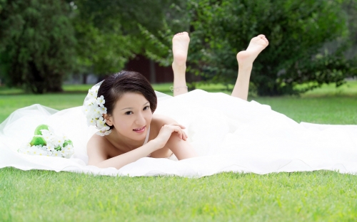 Chinese Brides 2 (40 wallpapers)