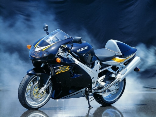 Suzuki (66 wallpapers)