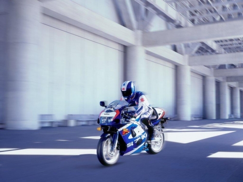 Suzuki (66 wallpapers)