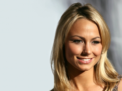 Stacy Keibler and Angelina Jolie (97 wallpapers)