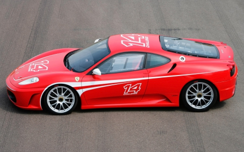 Ferrari WideScreen Wallpapers (50 wallpapers)