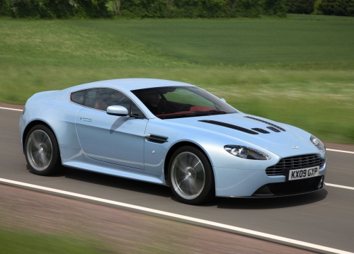 Cars (388 wallpapers)