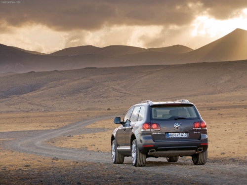 Volkswagen Touareg (190 wallpapers)