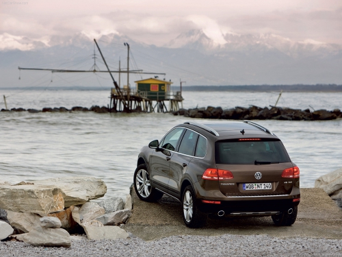 Volkswagen Touareg (190 wallpapers)