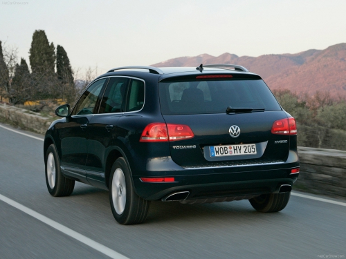 Volkswagen Touareg (190 wallpapers)