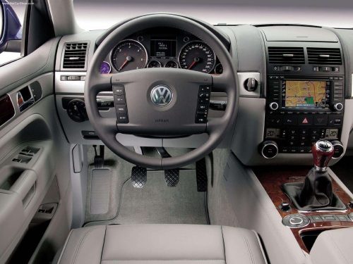 Volkswagen Touareg (190 wallpapers)