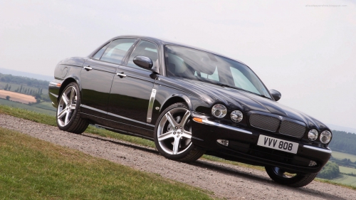 Amazing Jaguar Cars HDTV Wallpapers (95 wallpapers)