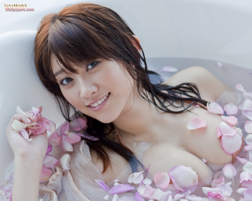 Girls Collection No. 550 (360 wallpapers)