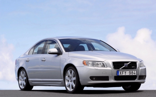 270 Amazing Volvo Cars Widescreen Wallpapers (270 wallpapers)