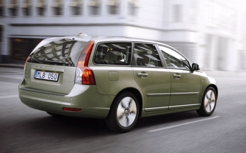 270 Amazing Volvo Cars Widescreen Wallpapers (270 wallpapers)