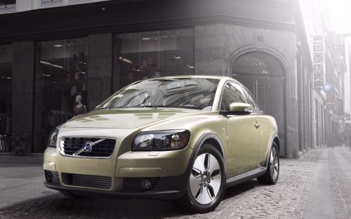 270 Amazing Volvo Cars Widescreen Wallpapers (270 wallpapers)