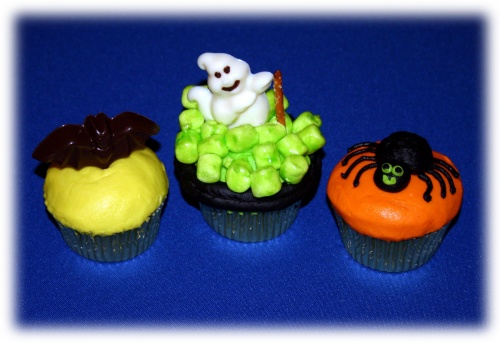 Scary Halloween cakes (454 wallpapers)