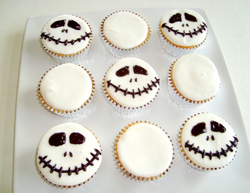 Scary Halloween cakes (454 wallpapers)